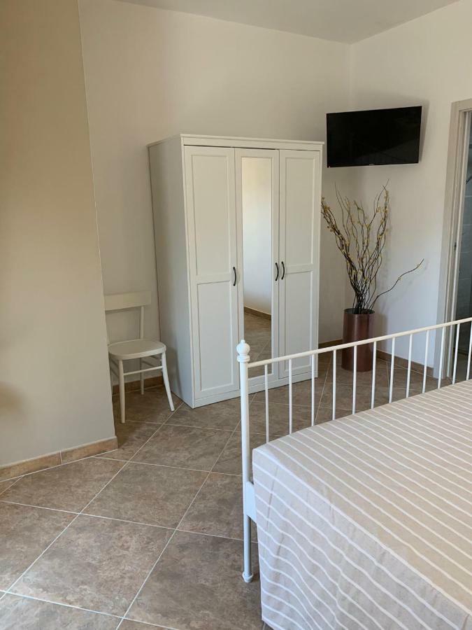 Le Tre Colonne Bed and Breakfast Melendugno Exteriör bild